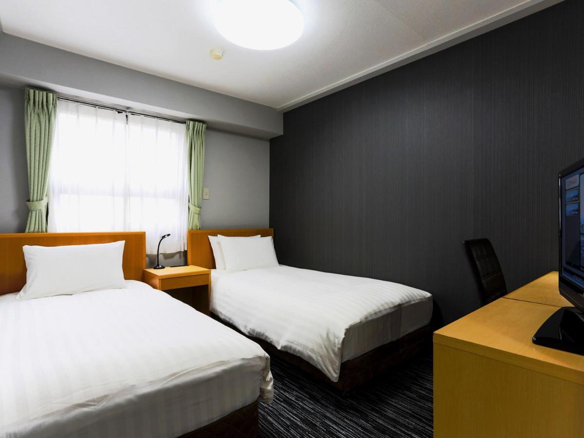 Business Hotel Sunpalace โตเกียว ภายนอก รูปภาพ