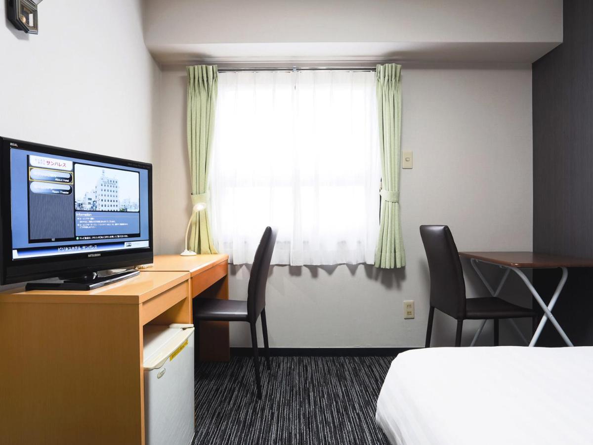 Business Hotel Sunpalace โตเกียว ภายนอก รูปภาพ